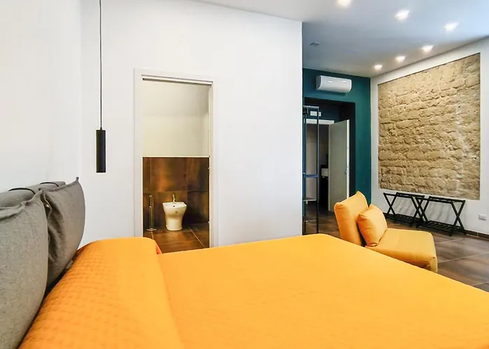 Casa Calu Castel Dell'Ovo